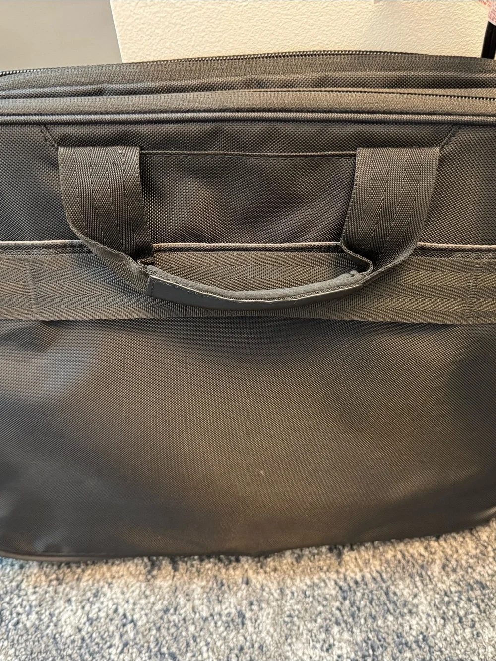 Dell Black Laptop Briefcase with Front Pocket and Dual Zippers (Reworded)